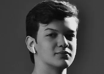 El 2022 fue un año de crecimiento y grandes logros para Oscar Hinojosa