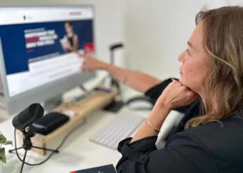 Nació una plataforma digital para las aspiraciones de inmigración y alcanzar la libertad financiera