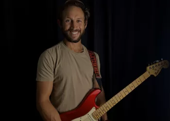 Canción de Arlon Morambio y Jorge Spiteri alcanza el puesto 3 en Record Report