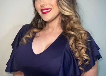 Flor Samira Abou Harb: La Inspiración en el Cuidado Dental