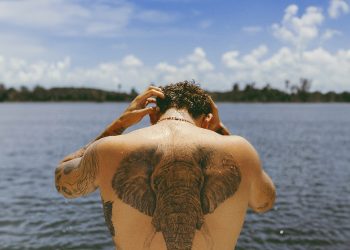 Beéle estrena su nuevo sencillo y video musical “Frente al Mar”