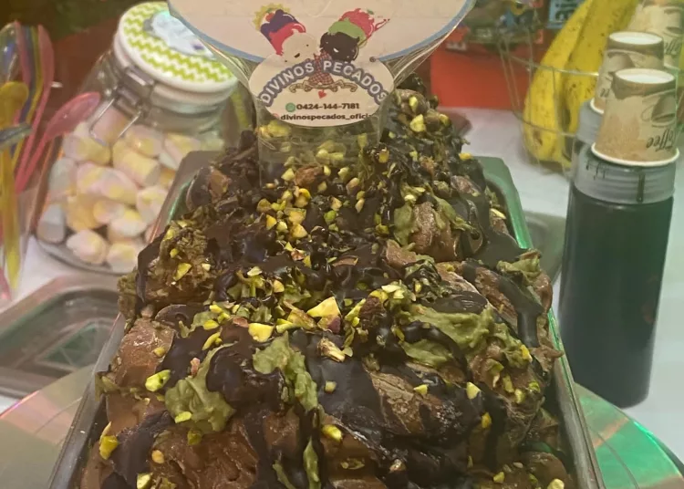 Dubai, el helado inspirado en el chocolate más viral del momento, llegó a Divinos Pecados