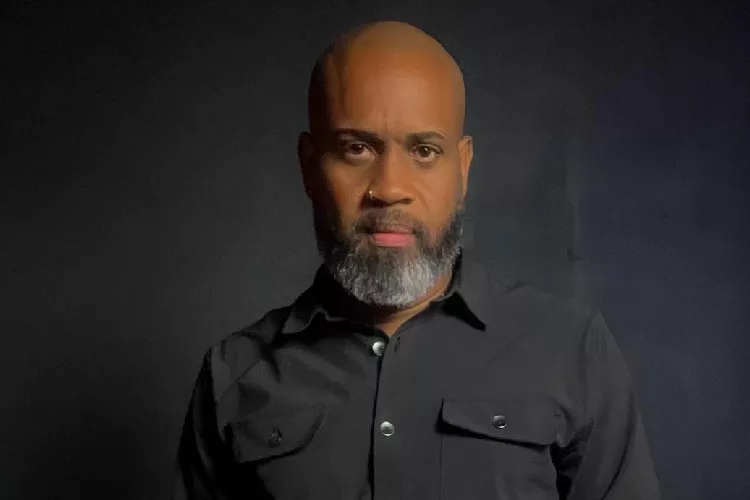 Javish Figueroa lanza su primer libro «El Diario de un Ex»