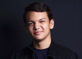 De la televisión al Marketing Digital: La historia de Oscar Andrés Hinojosa