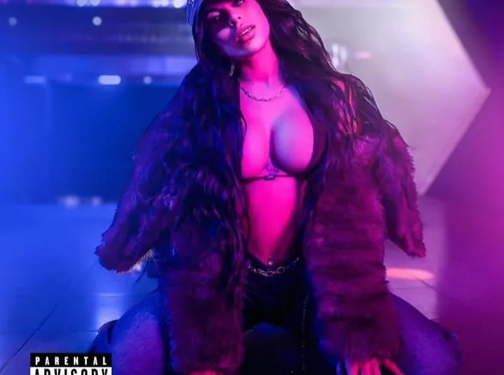 Baddiem presentó su nuevo videoclip “Qué esperas”, con una noche llena de brillo y flow