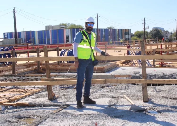Raúl Rodríguez es un ingeniero experto en la evaluación de estructuras tras desastres naturales