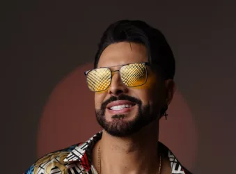 Rogers Sky estrena “Rompiendo cadenas”, un tema cargado de emoción y mensaje de superación