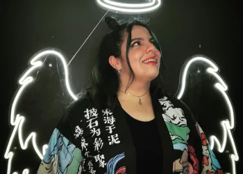 Diana Marín fue reconocida como Cantante Juvenil Revelación del Año en el Tacarigua de Oro Internacional USA