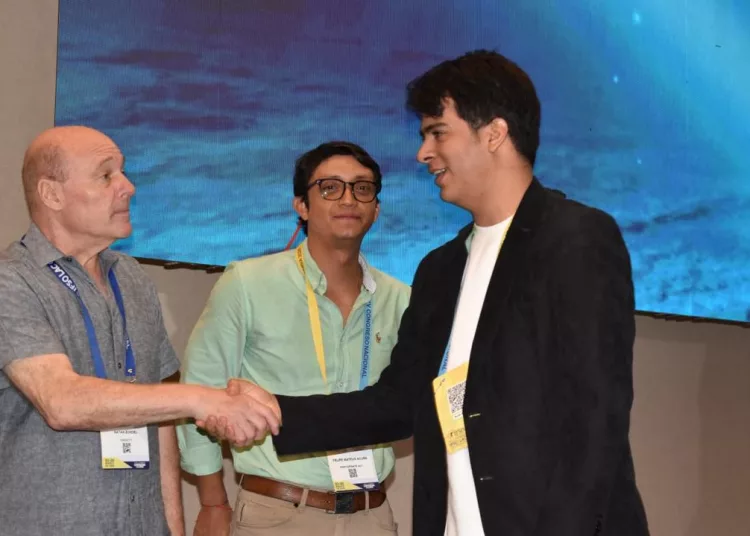 Cirujano venezolano Ronnie Villasmil obtiene el Premio Natan Zundel en Colombia