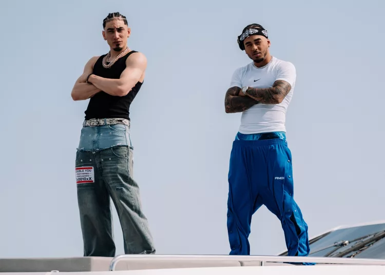 Ozuna y Omar Courtz encienden el verano con “ZIZI”