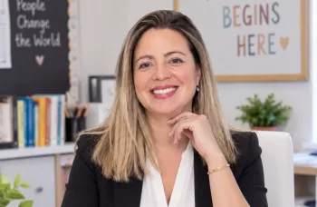 Formación y especialización respaldan la trayectoria de María Gabriela Graterol